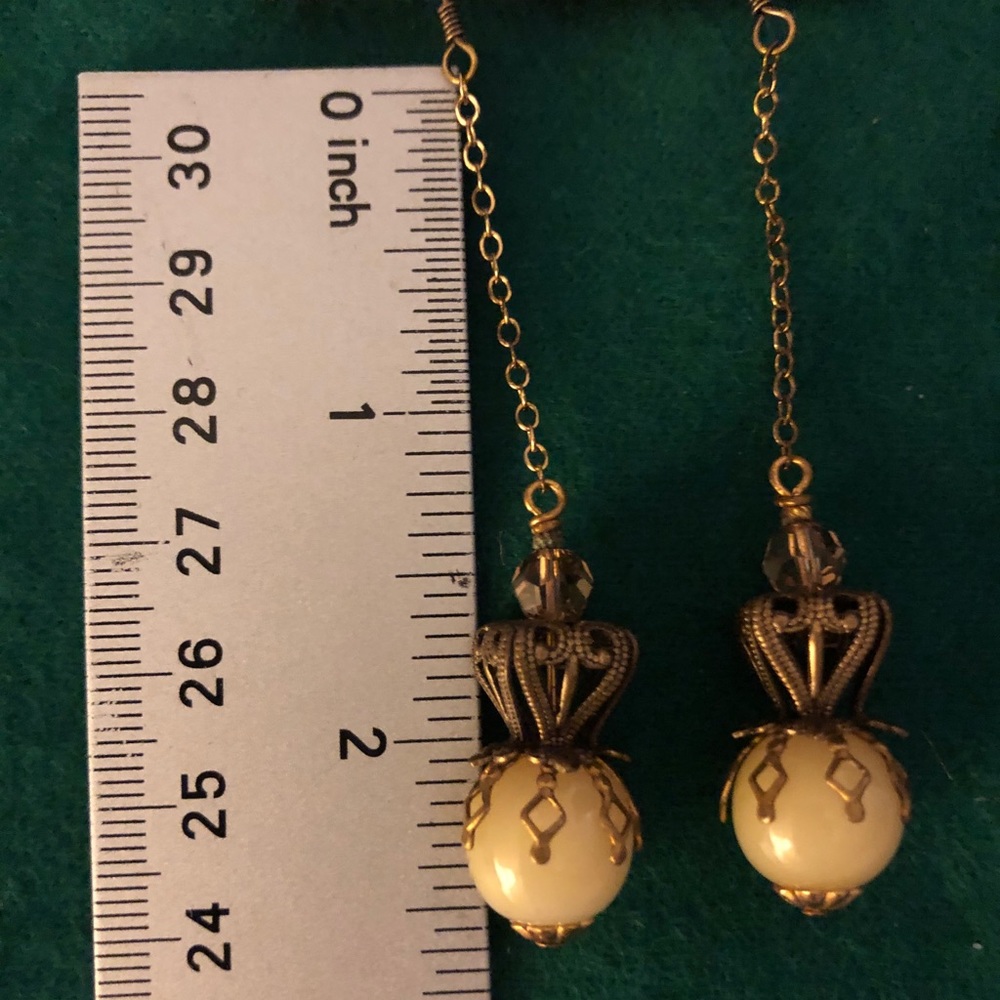 Pearl earrings - Picture 5 of 5